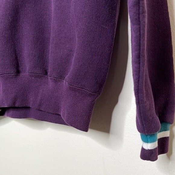 BAHAMAS PURPLE COLORFUL EMBROIDERED MEDIUM CREWNECK SWEATSHIRT - Picture 3 of 7